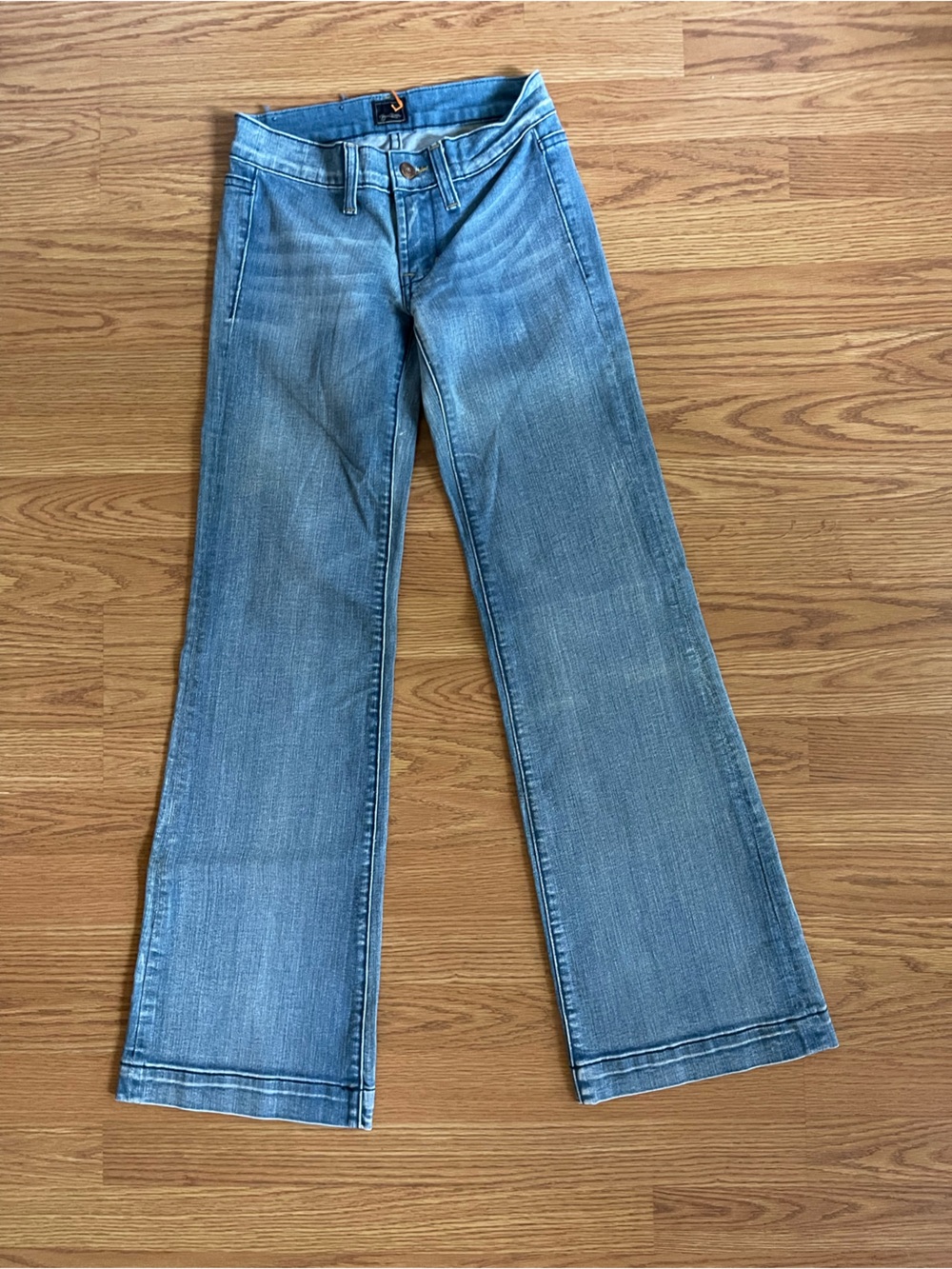 Vigoss Women’s Light Blue Flared Jeans size 25 Western boho Americana